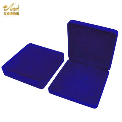 China High Quality Velvet Jewelry Packaging Gift Box Jewelry Set Custom Bracelet Ring Earrings Jewelry Box Necklace Logo Velvet Jewelry Box Elegant Packaging Box for sale