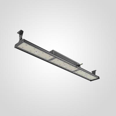 China Pole Mounting Class I Padel Court Light Linear Light with SMD3030 / 5050 LEDs With RAL Black 9017 for sale