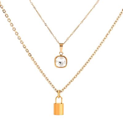 China Hot Selling CLASSIC Love Lock Jewelry Pendant Gold Plated Layering Necklace Crystal Pendant Jewelry Metal Fashion for sale