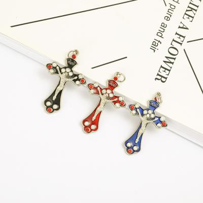 China European and American Bag Pendant Shiny Color Religious Zinc Alloy Cross Pendant Logo Necklace Jewelry Keychain Accessories for sale