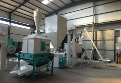 China 500kg/H Animal Feed Production Line For Chicken Duck Sheep Cow for sale