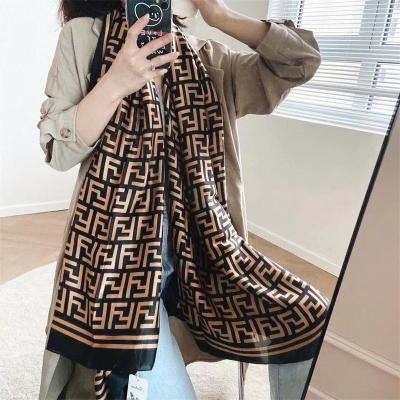 China Real Striped Adult Printed Silk Shawls Camiseta Camuflaje Caceria Bosque Winter Spring for sale