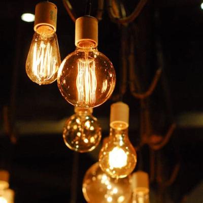 China Decoration Light E26 25W 40W 60W ST64 A60 G80 G95 G125 Vintage Lamp Indoor Lighting Carbon Led Filament Bulb Edison Bulb With CE ROHS for sale