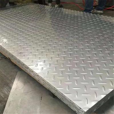 China Embossed Anti Slip 304 201 Diamond Plate Construction Stainless Steel for sale