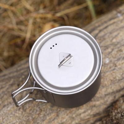 China Carabiner Travel Mug Carabiner Steel Handle Picnic Hook Titanium Camping Outdoor Mug for sale