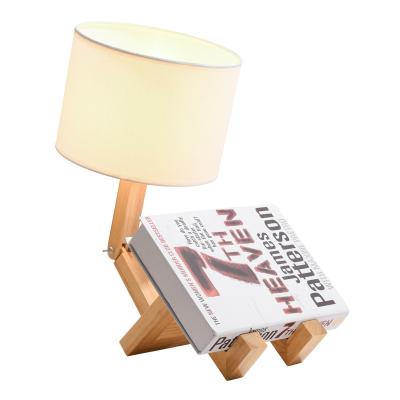 China Popular Modern/Nordic Style Reading Study Desk Light Robot Shape Wooden Design Bedside Lamps Home Decor Table Lamp For Bedroom for sale