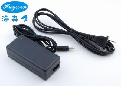 China adaptador de escritorio del poder de 12V 2.5A en venta