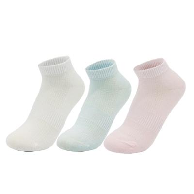 China Designer Custom Cotton Sock Private Label Breathable Sport With Logo Design Your Own For Dry Women for sale