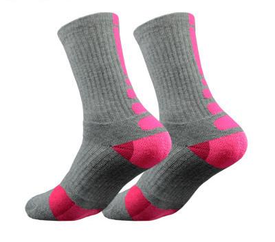 China Factory direct sales Sweat-absorbent non slip comfortable men thicken ankle sports socks for sale