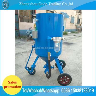 China Abrasive Blast Rust Cleaning Portable Sandblast Machine for sale