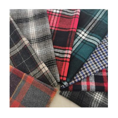 China Wind Proof 30%Wool 70%Polyester Flannel Plaid Custom Fall And Winter New Wool Fabric For Ladies for sale