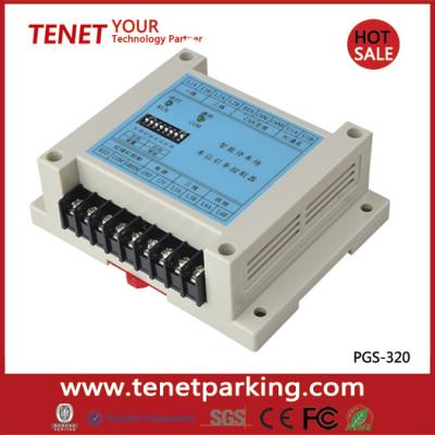 China Het slimme Controlemechanisme van het Verkeerslichtsysteem voor de Enige Weg van het Passageparkeren Te koop