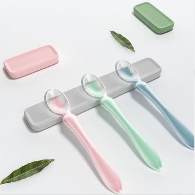 China Newborn Kids Viable Plastic Silicone Spoon Soft Silicone Spoon Baby Eating Temperature Extra Feeding Spoon for sale