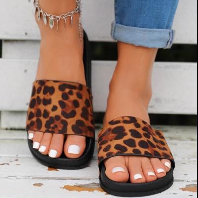 China Free shipping fashion trend new slippers fashion new trend leopard flat bottom summer women's casual shoes copy sandals wholesale for sale