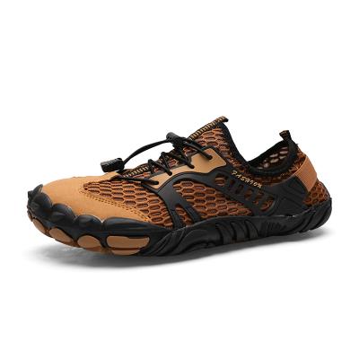 China 2021 fashion trend new men's and women's water shoes Quick-drying barefoot tide shoes breathable outdoor hiking leisure sports shoes for sale