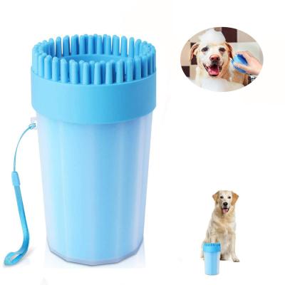 China Sustainable Portable Pet Brush Cup Dog Paw Remover With Grooming Brush for sale