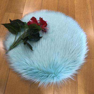 China Add Thickness Furry Comfortable Artificial Furry Style Faux Fox Shaggy Blanket For Kids Room Chair Decoration for sale