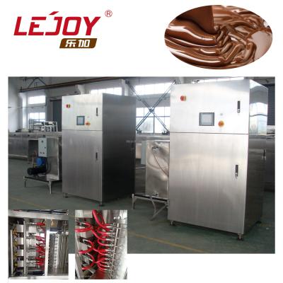 Cina Dairy Products Factory QT500 Chocolate Tempering Machine in vendita