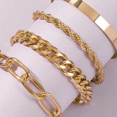 China New Hiphop Alloy Coarse Chain Women West Fashion Simple Gold Bracelets Silver Hand Chain for sale