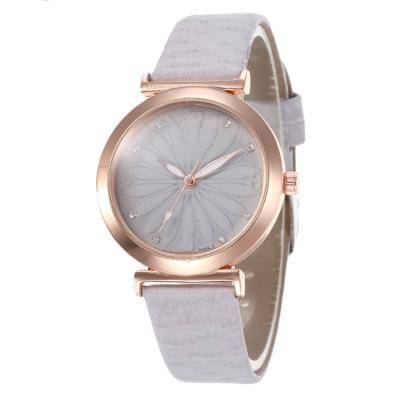 China Fashion \ Cheap Classic Luxury OEM Quarter Movement Retro Style Leather Strap Watches Women Quarter Watch for sale