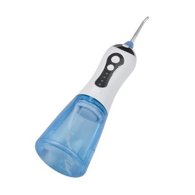 China Water Refillable Dental Flosser Jet Water IPX7 Portable Oral Rinser Waterproof Electric Dental Professional Oral Rinser Dental Flosser for sale