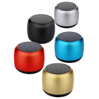 China Small Luster Metal Case Speaker M1 Chess Shape Subwoofer Wireless TWS Wireless Speaker Small Around Wireless Portable Mini Speaker for sale