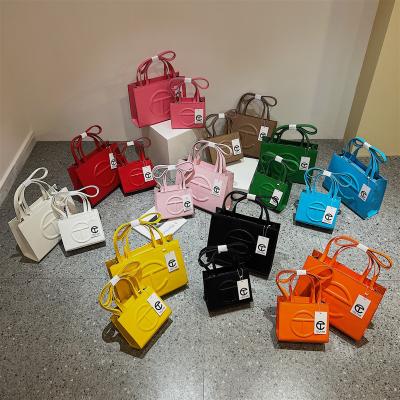 China Wholesale Simple Women's Handbag Wholesale Simple Women's Large Capacity Diagonal Tote Bag Diagonal Tote Bag 2022 New Women's Bags for sale