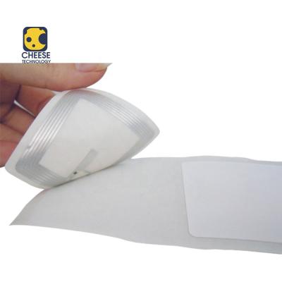 China NFC Tag White Paper NTAG213 NTAG215 NTAG216 NFC Sticker 13.56MHz NFC Sticker 13.56MHz Paper / PVC PET Stickers for sale