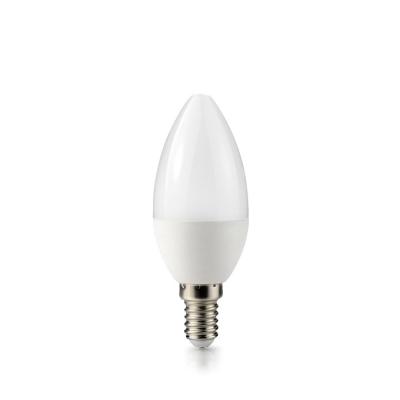 China Residential LED Candle Lamp C37 E14 Light Bulb 5W for sale