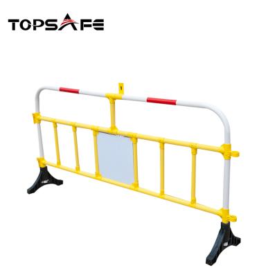 China Anti-impact Temporary Metal Traffic Barrier Crowd Control Barricades Portable Traffic Barrier for sale