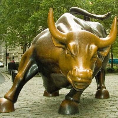 China Large outdoor life-size animal Wall Street bronze brass bull statue sculpture For Sale for sale