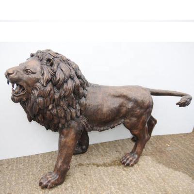 China Large Bronze Lion Statues for Custom Outdoor Garden Decor Metal Animal Sculpture for sale