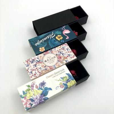 China Handmade Custom Foldable Sliding Cosmetics Packaging Gift Paper Lipstick Box for sale