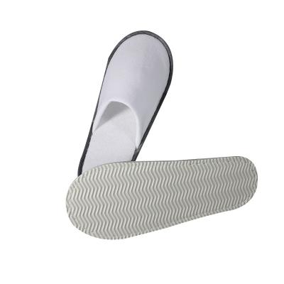 China Special Disposable Hotel Hotel Slippers Cloth Felt Slippers White Color Hotel Slippers for sale