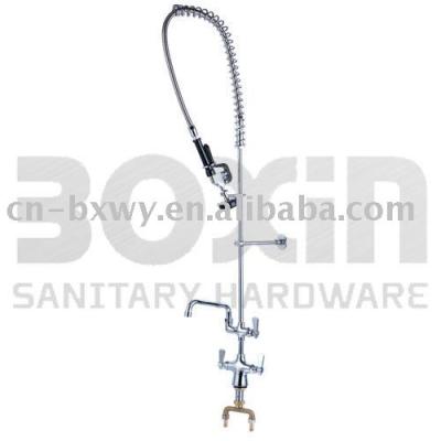 China Traditional Commercial Dishwasher Pre-Rinse Units Faucet for sale