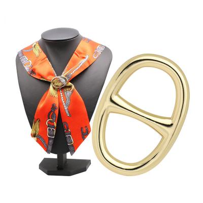 China Durable Jewelry Supply Accessories Border Corner Knotting Japanese Scarf Buckle Large Word Buckle Shawl Buckle for sale