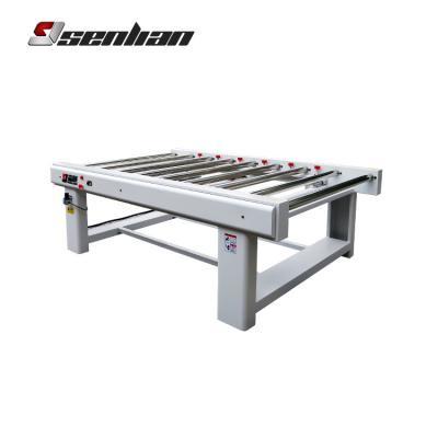 China Scratch Resistant Self Centering Steel Roller Conveyor For Board Standing for sale