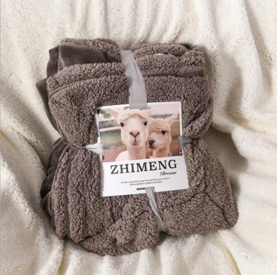 China Wearable 100% Polyester Fleece Sherpa Blanket for sale