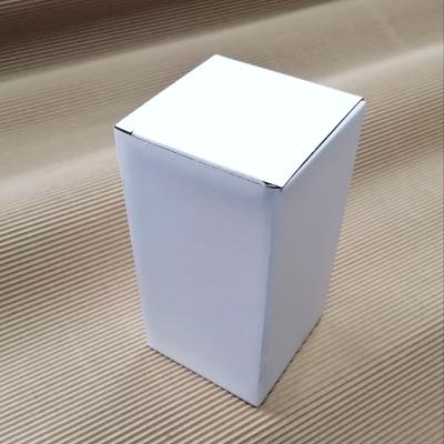 China Recycled Materials Custom Product Packaging Small White Box Packaging Plain Box for sale