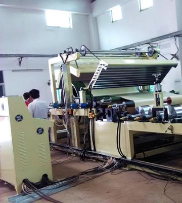 China PVC Compound Fabric Multifunction PVC Compound Machine Laminating Machine for sale