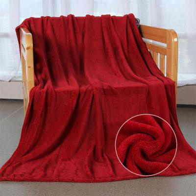 China Anti-Bacteria Wholesale 100% Washable Red Customized Coral Fleece Throw Blanket For Winter Polyester Double Side for sale