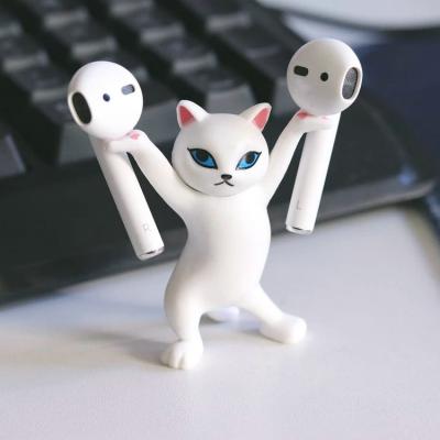 China Cat Funny Pencil Holder Stocked for Handmade Model Ornaments Dancing Cat Earphone Desktop Monocle Holder Stand for sale