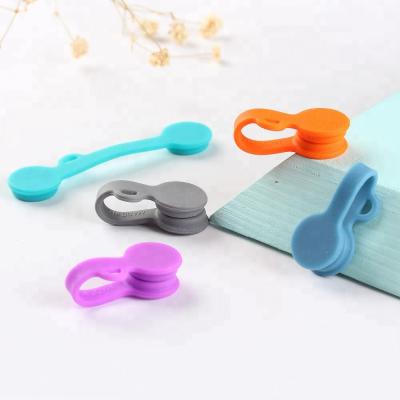 China 2019 New Idea Silicone A332 Boomray Portable Useful Silicone Earphone Magnet Cable Organizer for sale