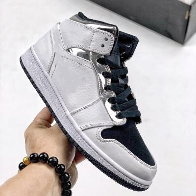 China Fashion trend high quality goods using various fashion running shoes man basketball sport shoe for men for sale