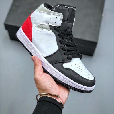 China Fashion Trend Latest New Arrival Design Skateboard Sports Shoes Sneakers For Men for sale