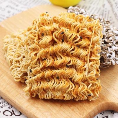 China Wholesale Low Fat Hot Sale Crispy Instant Noodles Snacks for sale