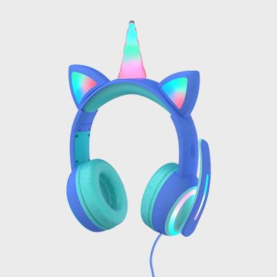 China 2021 Hot Selling Earphone Newest Design Earphone LED Light Cat Ear Kid Wireless Earphone for sale