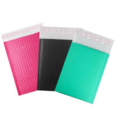 China Custom Logo Padded Bubble Envelopes Strong Adhesive Shipping Packaging Poly Bubble Mailer for sale