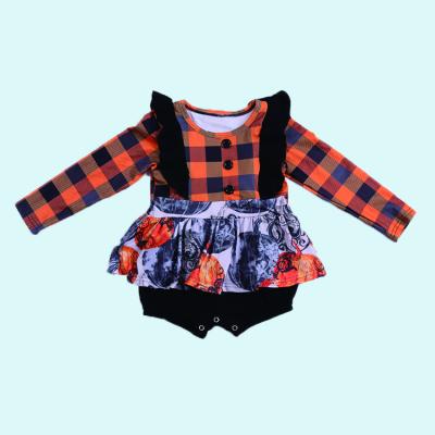 China Spandex/Cotton Girls Orange Halloween Pumpkin Pattern Clothing Plaid Sets Kids Long Sleeve Baby Romper for sale