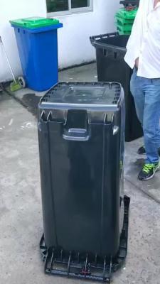 Chine poubelle de déchets en plastique mobile du wheelie 1100L pour l'usage médical industriel résidentiel à vendre